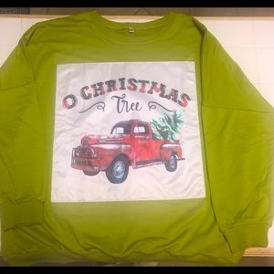 NWOT Christmas Sweatshirt